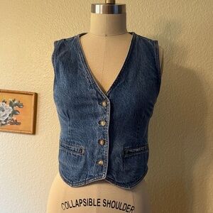 NWT Abercrombie & Fitch Denim Button Up Vest Size XS